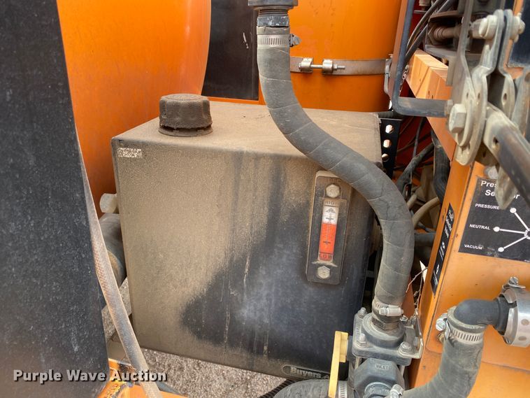 image for item DM8303 2012 Ring-o-matic 850  vacuum excavator