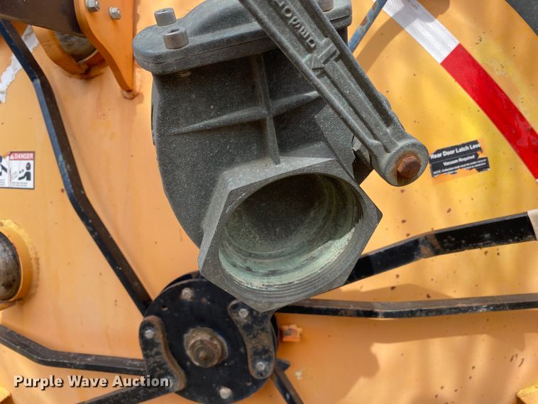 image for item DM8303 2012 Ring-o-matic 850  vacuum excavator