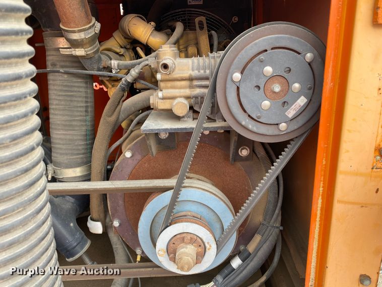 image for item DM8303 2012 Ring-o-matic 850  vacuum excavator