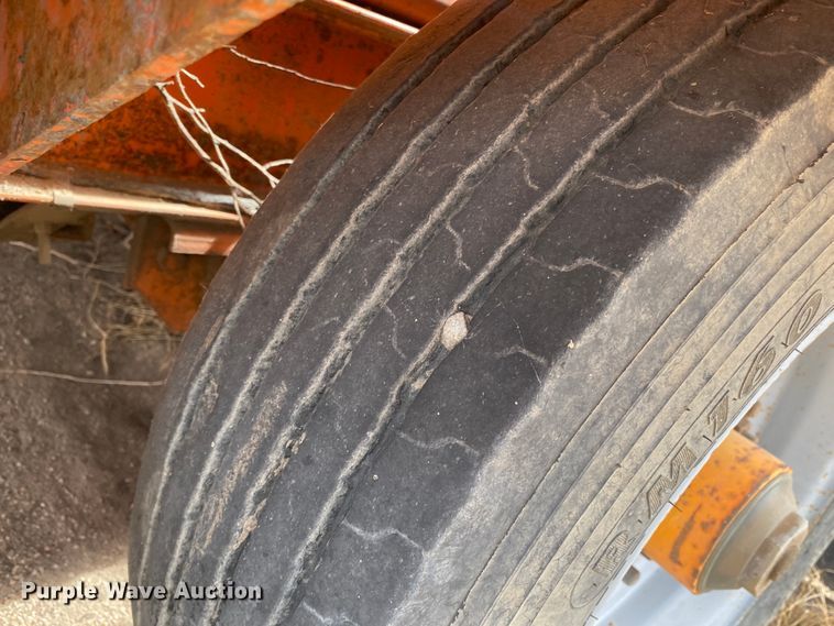 image for item DM8303 2012 Ring-o-matic 850  vacuum excavator