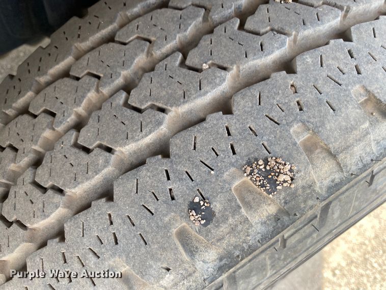 image for item DM8304 2009 Ford F250 Super Duty  Crew Cab utility bed pickup truck