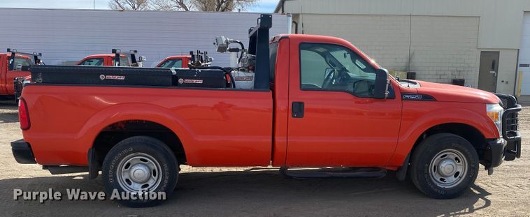 image for item DM8305 2011 Ford F250 Super Duty  pickup truck