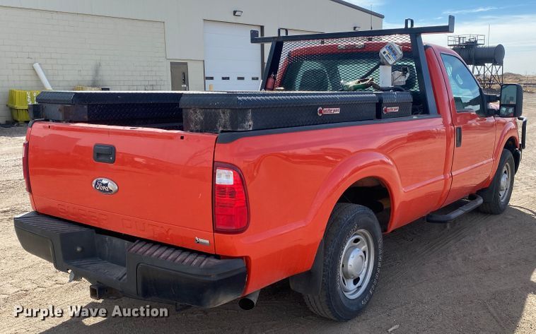 image for item DM8305 2011 Ford F250 Super Duty  pickup truck