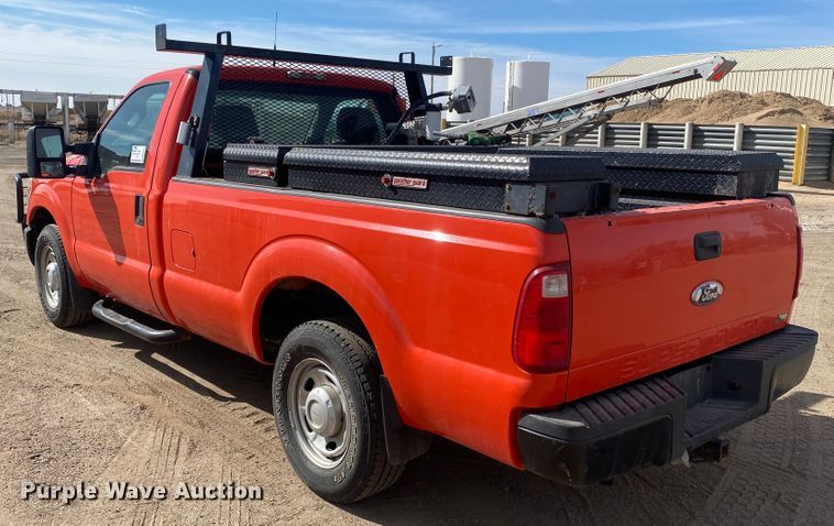 image for item DM8305 2011 Ford F250 Super Duty  pickup truck