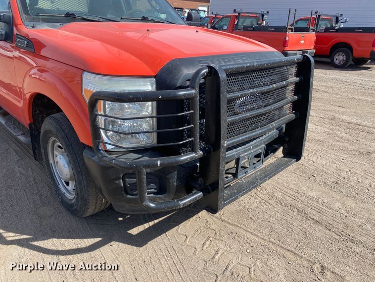 image for item DM8305 2011 Ford F250 Super Duty  pickup truck