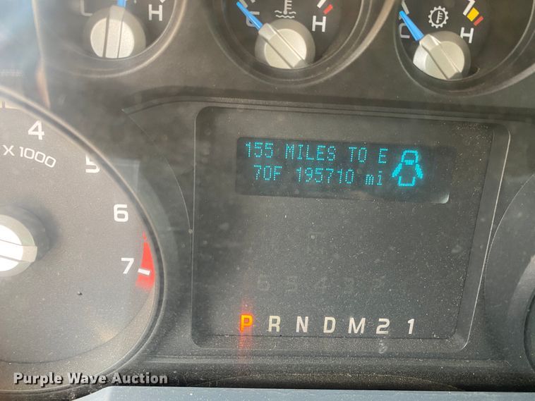 image for item DM8305 2011 Ford F250 Super Duty  pickup truck