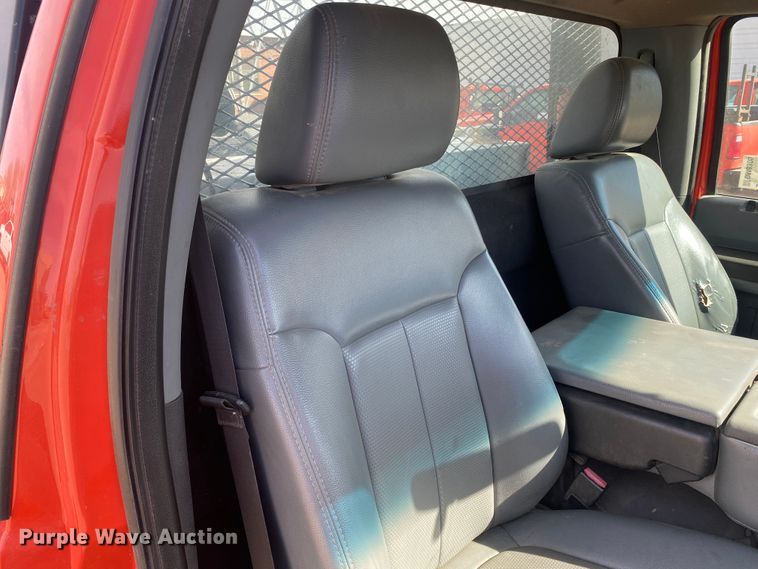 image for item DM8305 2011 Ford F250 Super Duty  pickup truck