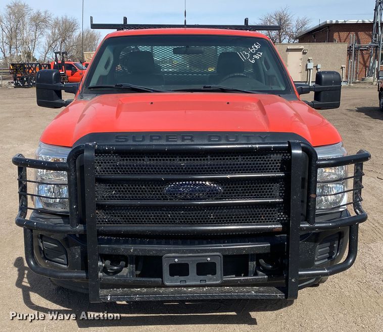 image for item DM8306 2011 Ford F250 Super Duty  pickup truck