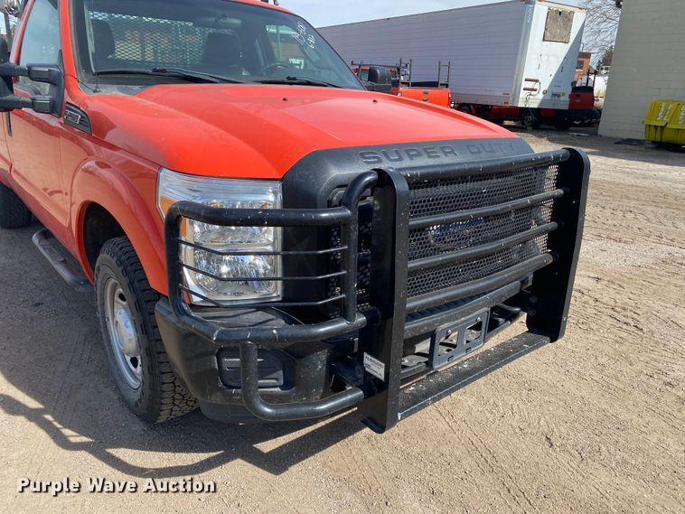 image for item DM8306 2011 Ford F250 Super Duty  pickup truck