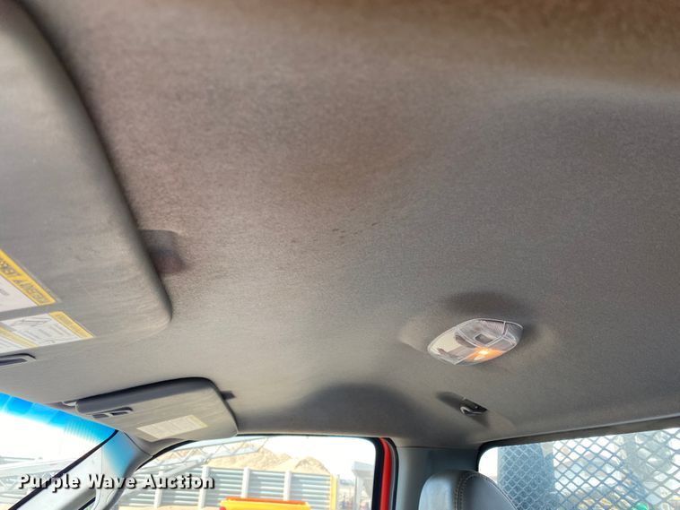 image for item DM8306 2011 Ford F250 Super Duty  pickup truck