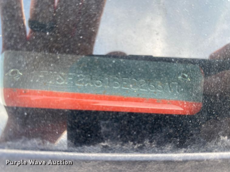 image for item DM8306 2011 Ford F250 Super Duty  pickup truck