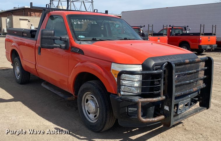 image for item DM8307 2011 Ford F250 Super Duty  pickup truck