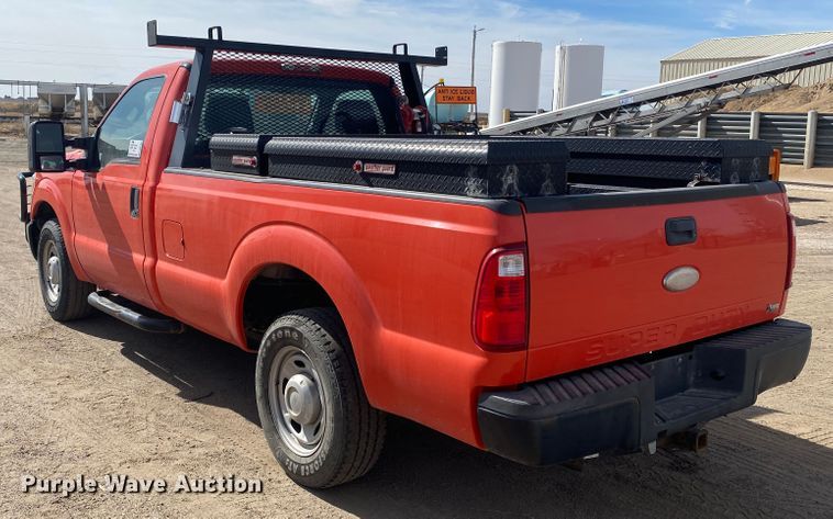 image for item DM8307 2011 Ford F250 Super Duty  pickup truck