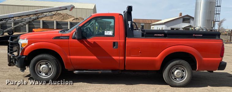 image for item DM8307 2011 Ford F250 Super Duty  pickup truck