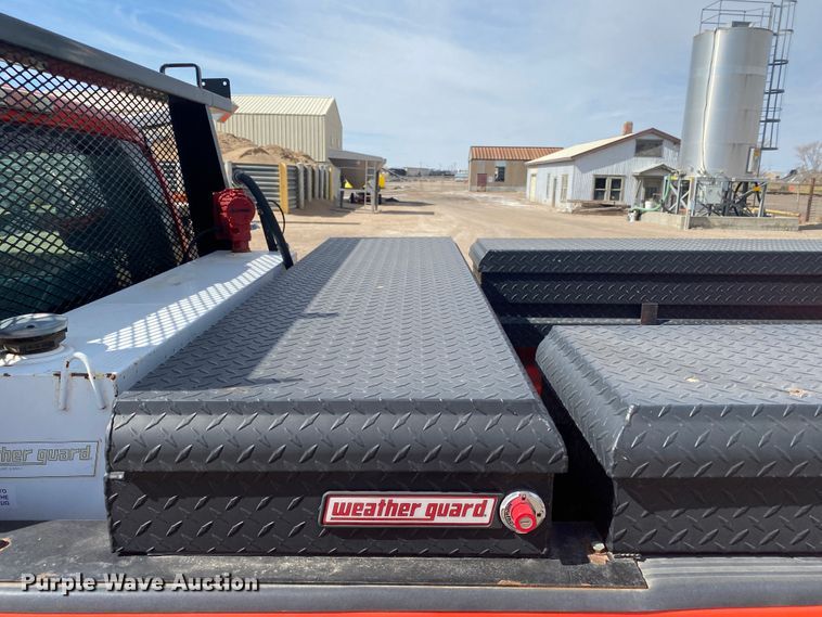 image for item DM8307 2011 Ford F250 Super Duty  pickup truck