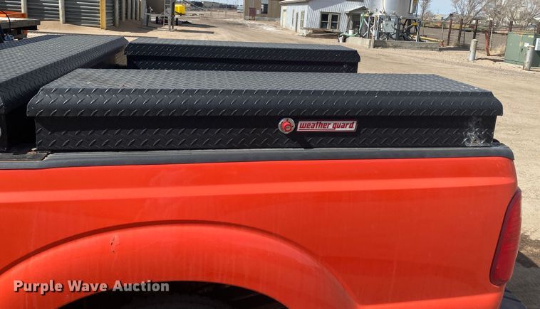 image for item DM8307 2011 Ford F250 Super Duty  pickup truck