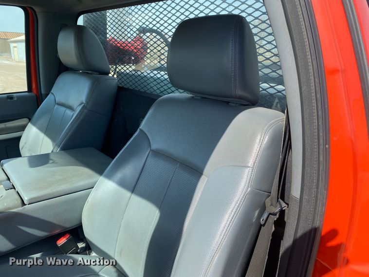 image for item DM8307 2011 Ford F250 Super Duty  pickup truck