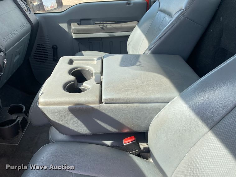 image for item DM8307 2011 Ford F250 Super Duty  pickup truck