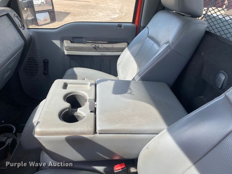 image for item DM8307 2011 Ford F250 Super Duty  pickup truck