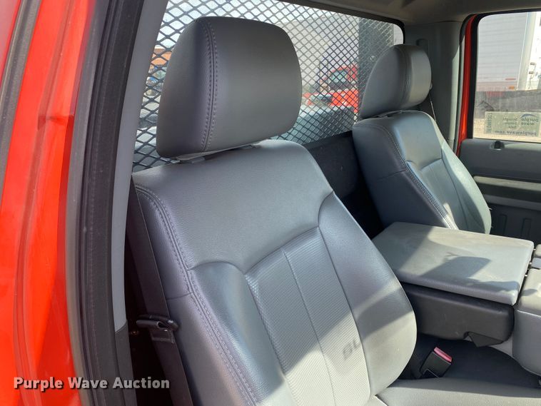 image for item DM8307 2011 Ford F250 Super Duty  pickup truck