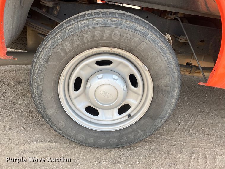 image for item DM8307 2011 Ford F250 Super Duty  pickup truck