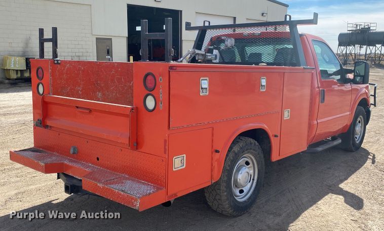 image for item DM8308 2011 Ford F250 Super Duty  utility bed pickup truck