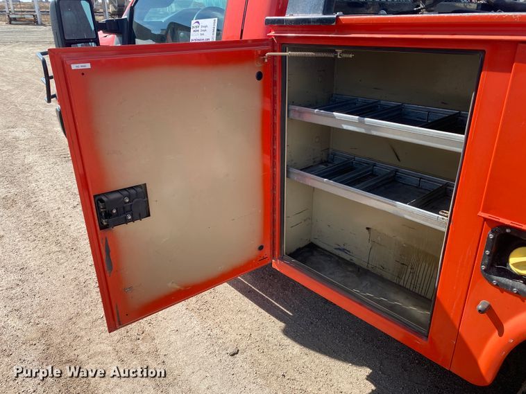 image for item DM8308 2011 Ford F250 Super Duty  utility bed pickup truck