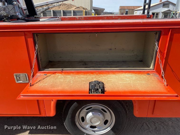 image for item DM8308 2011 Ford F250 Super Duty  utility bed pickup truck