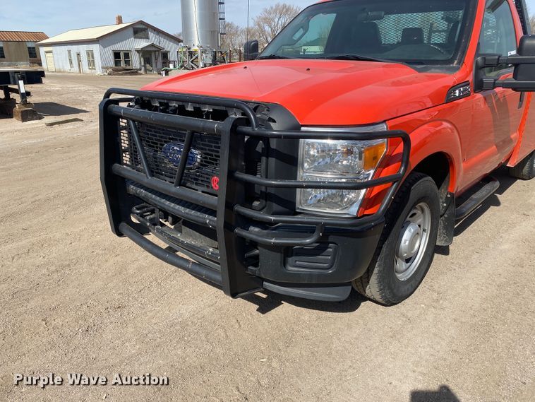 image for item DM8308 2011 Ford F250 Super Duty  utility bed pickup truck