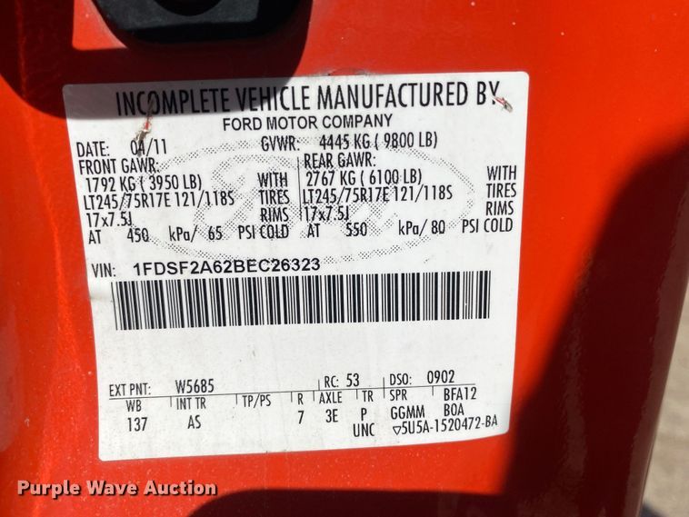 image for item DM8308 2011 Ford F250 Super Duty  utility bed pickup truck