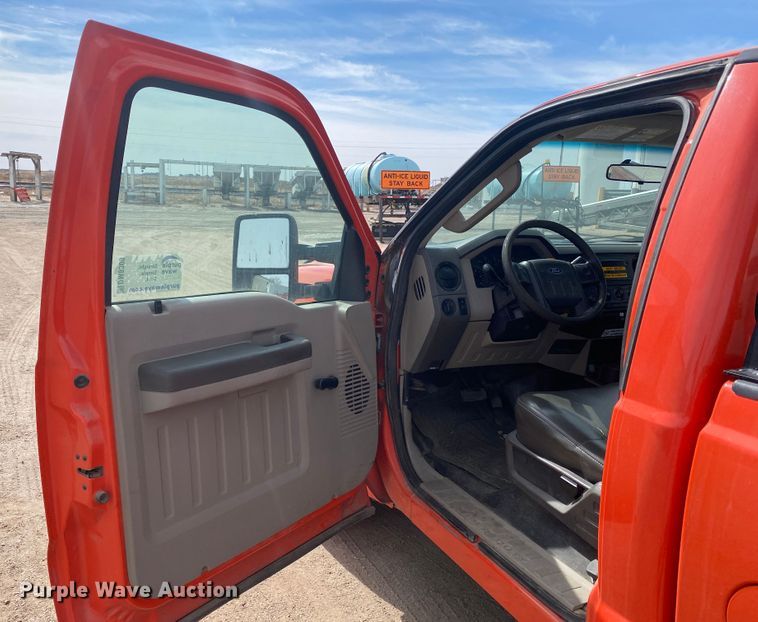 image for item DM8309 2009 Ford F250 Super Duty  pickup truck