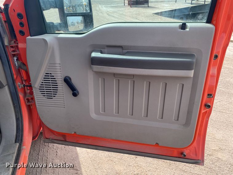 image for item DM8309 2009 Ford F250 Super Duty  pickup truck