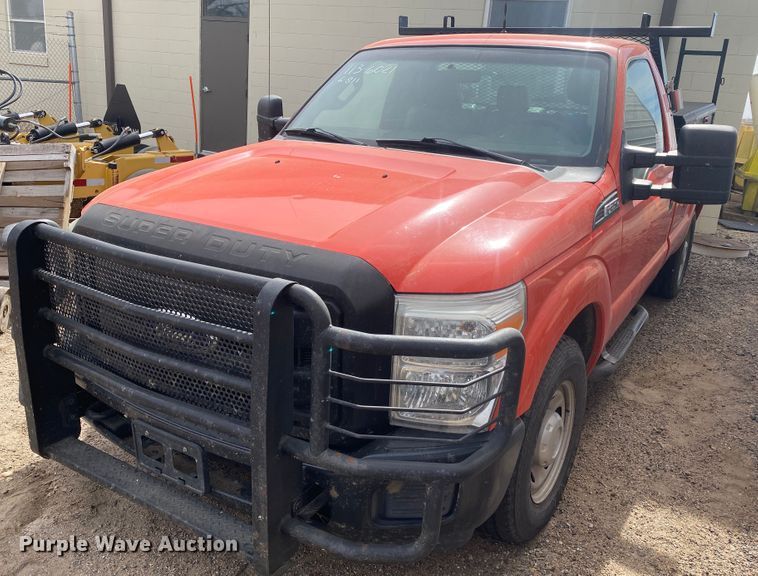 image for item DM8310 2011 Ford F250 Super Duty  pickup truck