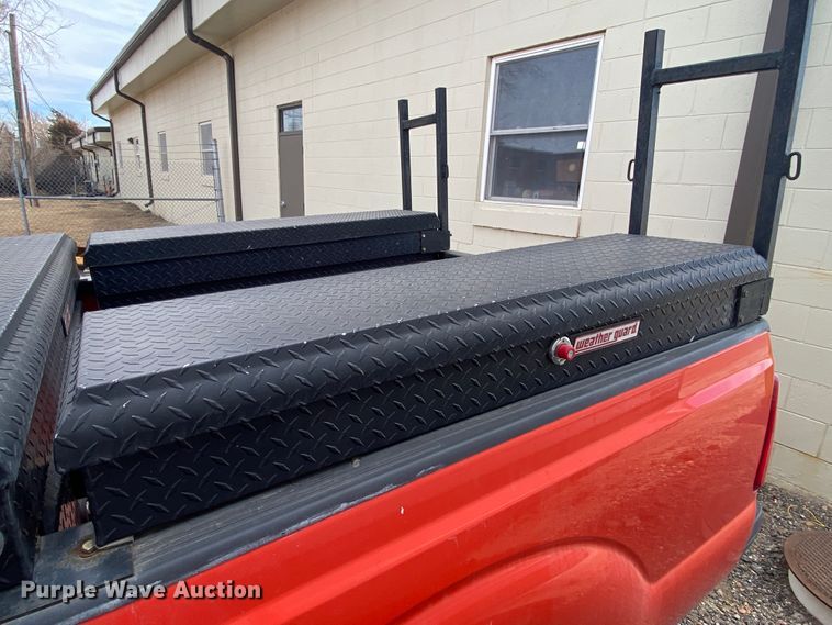 image for item DM8310 2011 Ford F250 Super Duty  pickup truck