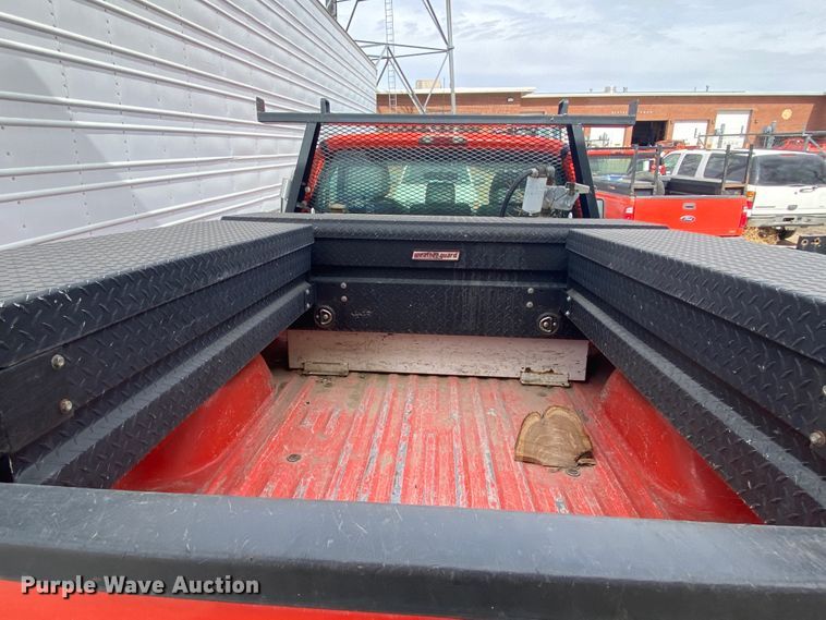 image for item DM8310 2011 Ford F250 Super Duty  pickup truck