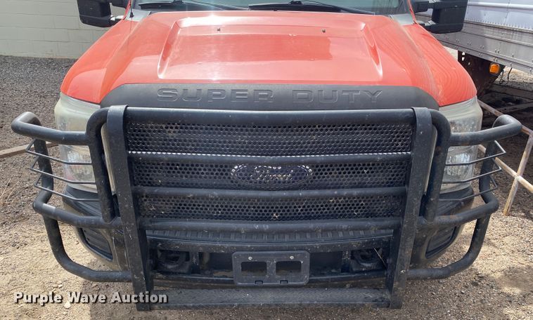 image for item DM8310 2011 Ford F250 Super Duty  pickup truck