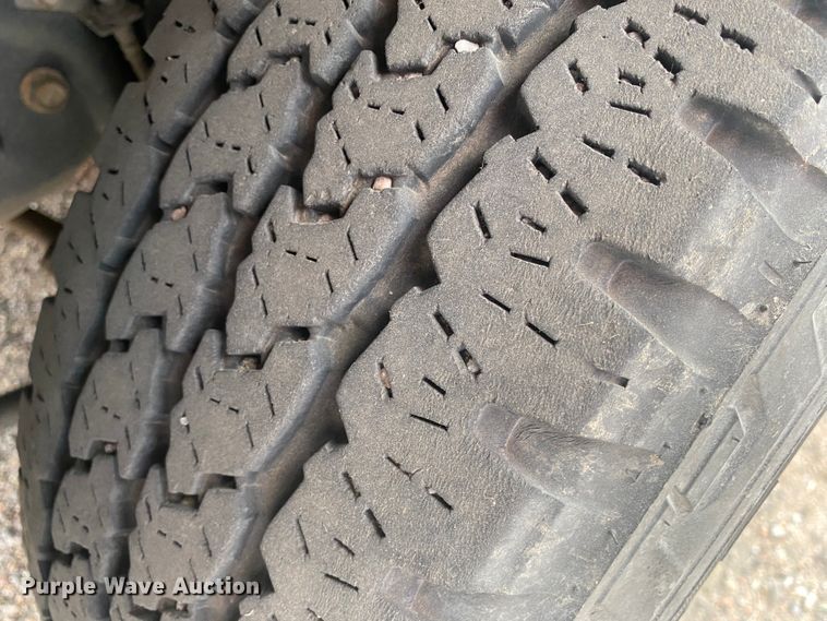 image for item DM8310 2011 Ford F250 Super Duty  pickup truck