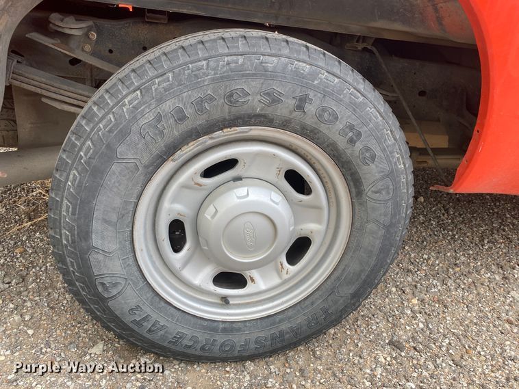 image for item DM8310 2011 Ford F250 Super Duty  pickup truck