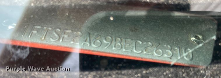 image for item DM8310 2011 Ford F250 Super Duty  pickup truck