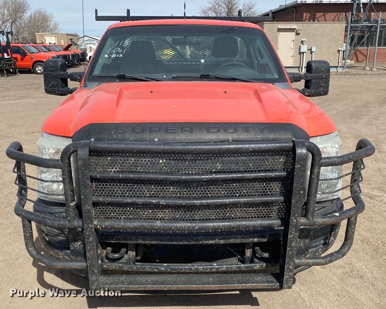 image for item DM8311 2011 Ford F250 Super Duty  pickup truck