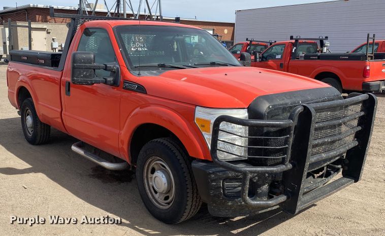 image for item DM8311 2011 Ford F250 Super Duty  pickup truck