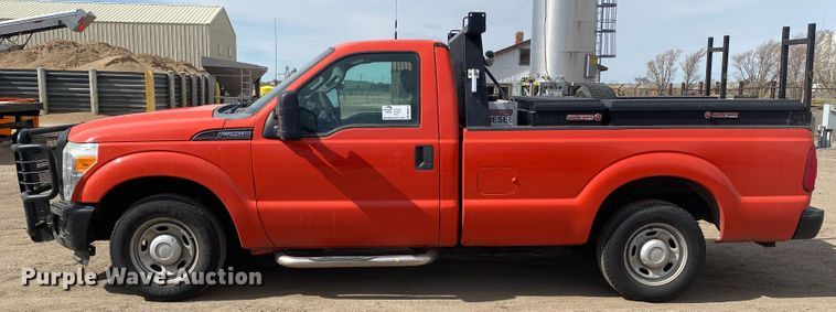 image for item DM8311 2011 Ford F250 Super Duty  pickup truck