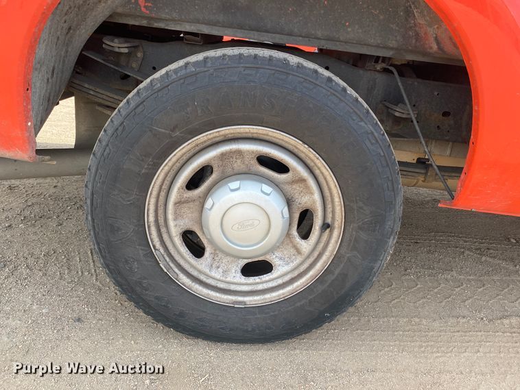 image for item DM8311 2011 Ford F250 Super Duty  pickup truck