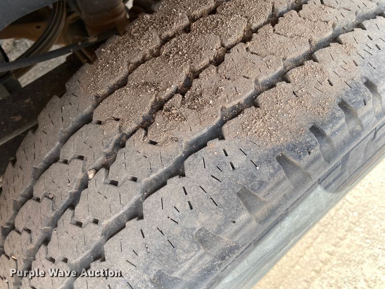 image for item DM8311 2011 Ford F250 Super Duty  pickup truck