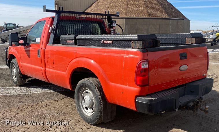 image for item DM8312 2011 Ford F250 Super Duty  pickup truck