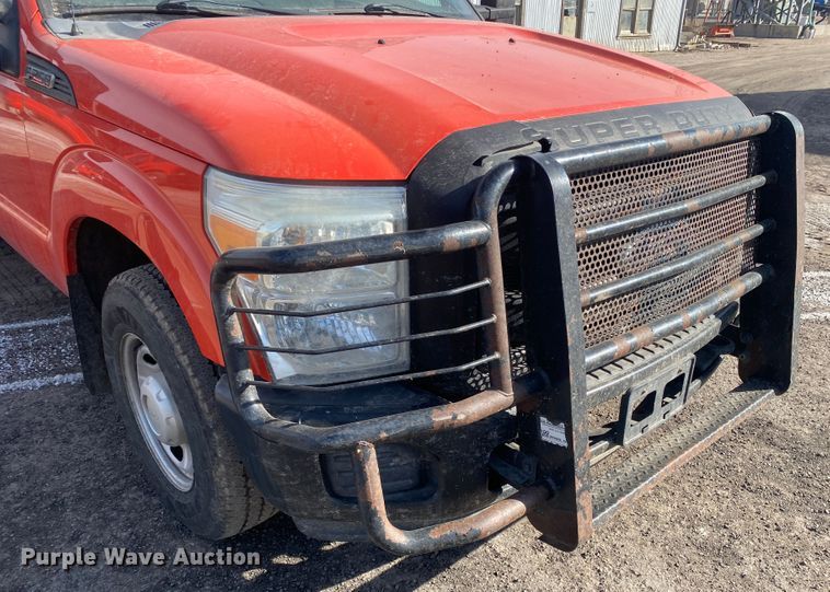 image for item DM8312 2011 Ford F250 Super Duty  pickup truck