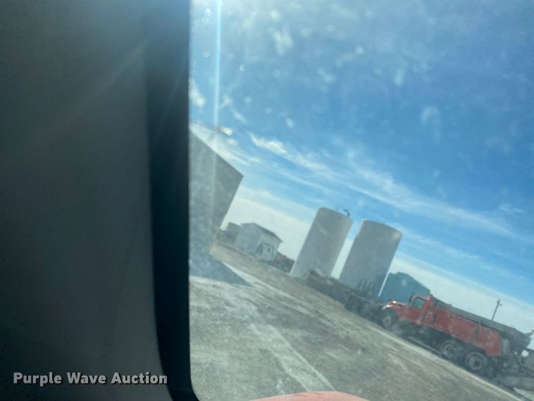 image for item DM8312 2011 Ford F250 Super Duty  pickup truck