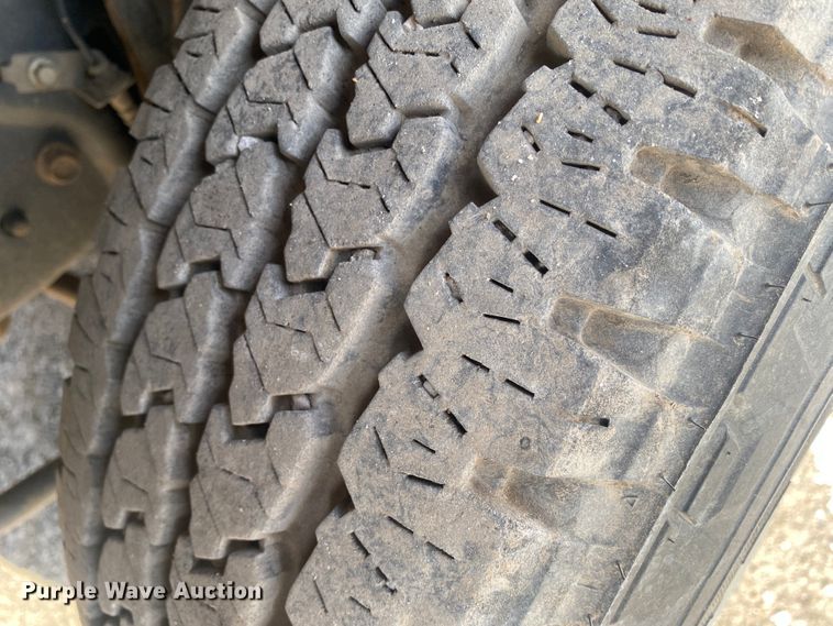 image for item DM8312 2011 Ford F250 Super Duty  pickup truck