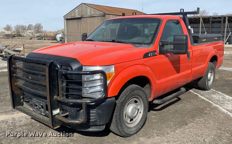 image for item DM8313 2011 Ford F250 Super Duty  pickup truck