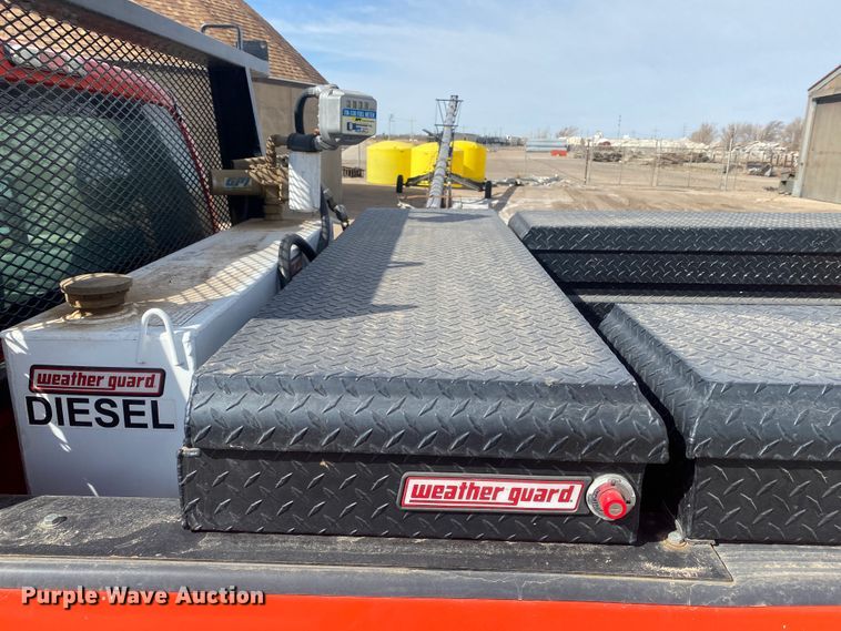 image for item DM8313 2011 Ford F250 Super Duty  pickup truck